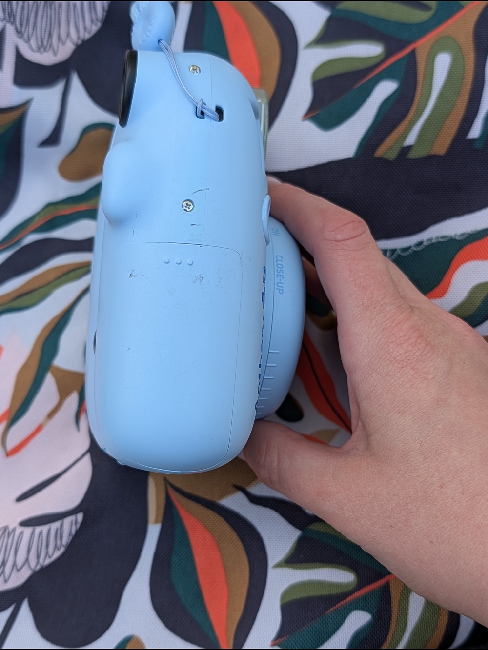 Fujifilm Instax Mini 12 Instant Camera - Light Blue - Picture 4 of 5